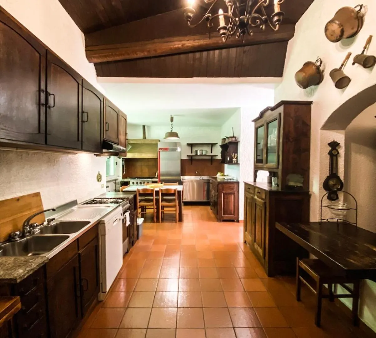Capiago Intimiano Italian Vintage Villa In Cascina Pelada